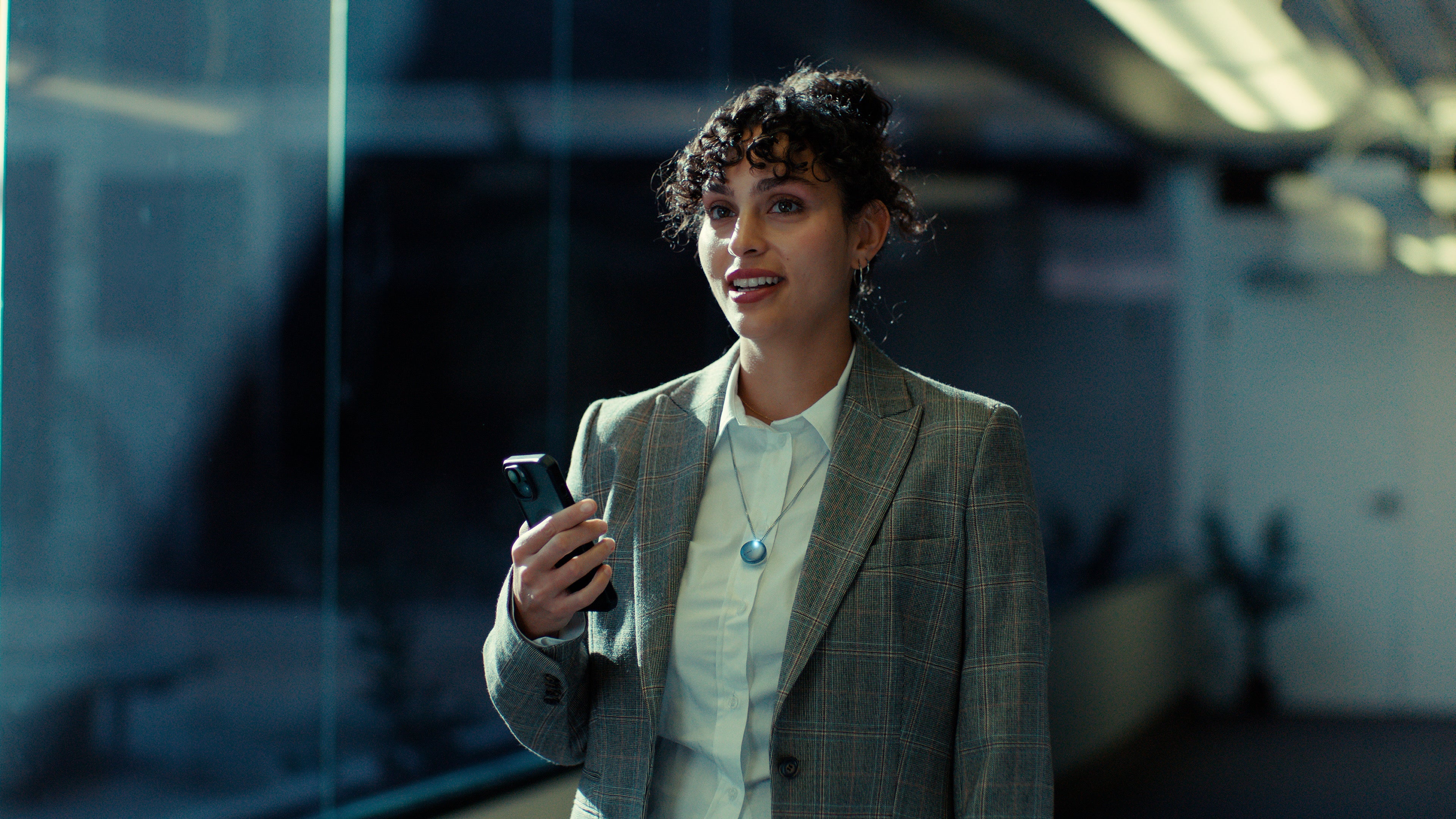 Omi AI - Wearable Notetaker Pendant That is Always Listening